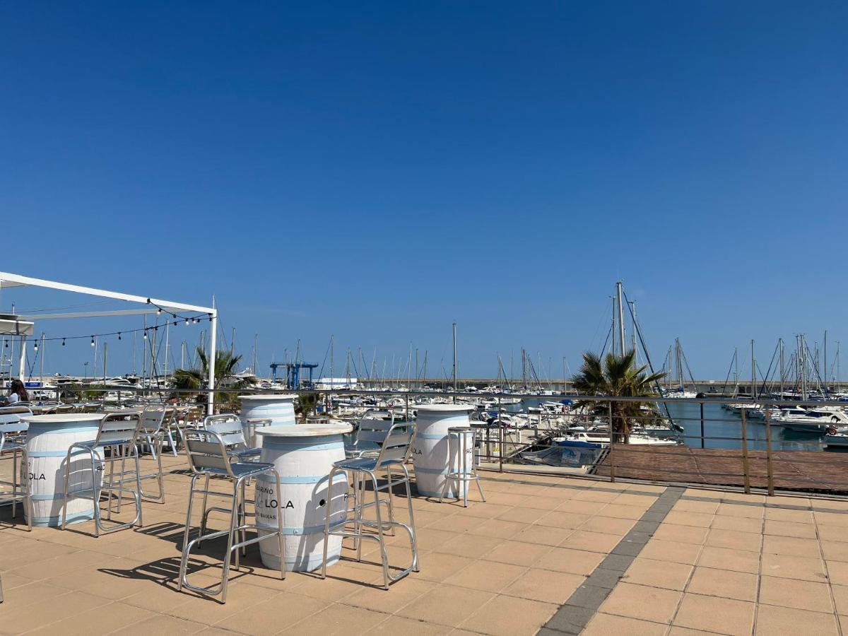 Apartamento Muy Luminoso En Segunda Línea De Mar Roda de Bará Exterior foto